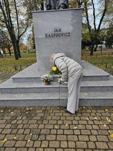 3eda849c-fc39-42d3-aa83-dbd67d107c4b